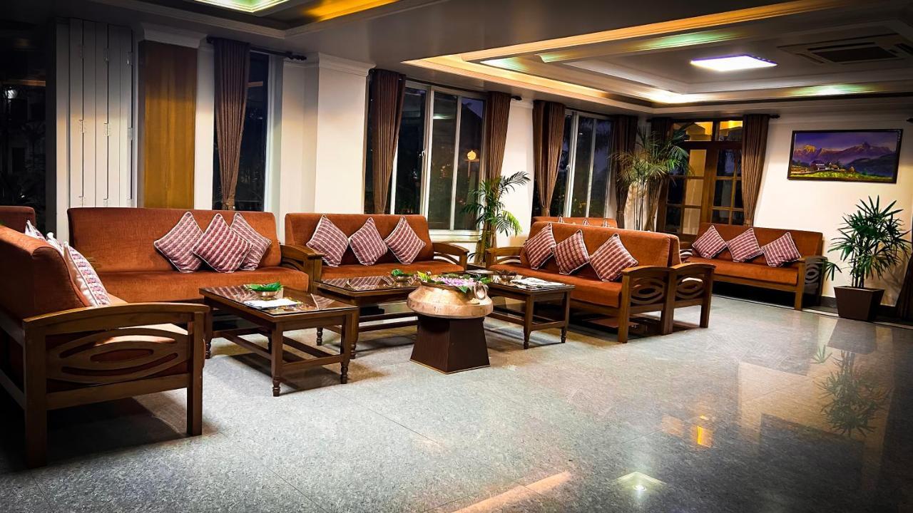 Hotel Earth Light Sauraha Chitwan Eksteriør bilde