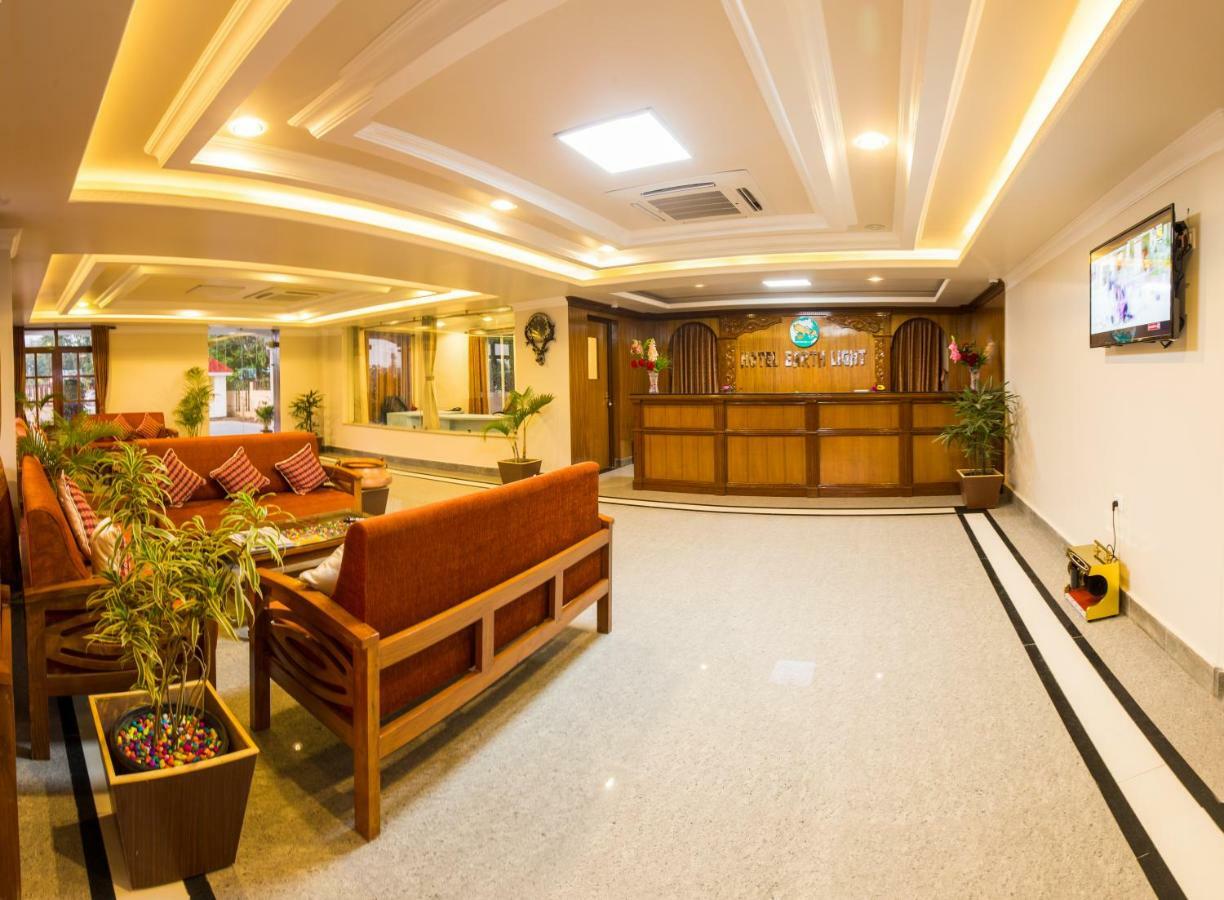 Hotel Earth Light Sauraha Chitwan Eksteriør bilde